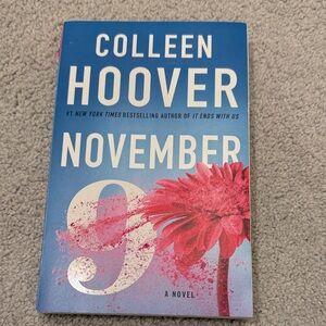 'November 9' Book by Colleen Hoover